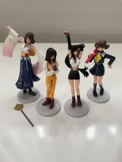 ファイナルファンタジーヒロインズ　4種セットのサムネイル