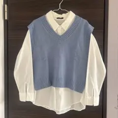 Vネック水色ニットベストとシャツセット