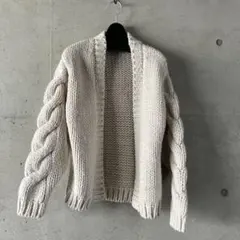 Item thumbnail for item f7960b76-a89a-49a5-8578-6bbea13a1eb4