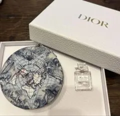 ディオール　ノベルティ　アクセサリーボックスDior ギフトボックス 香水付き
