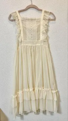 axes femme ドットチュールエプロン