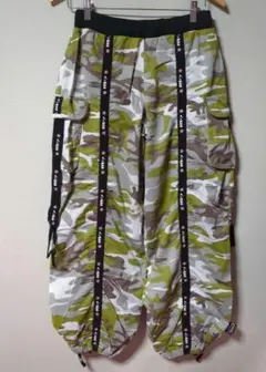 新品　レスミルズ（BTSJ）　ボディコンバット　ロングパンツ　ジャージ　迷彩M 新品 レスミルズ（BTSJ） ボディコンバット ロングパンツ