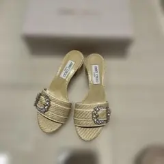 JIMMY CHOO ビジュー サンダルのサムネイル