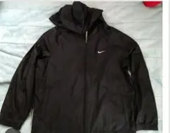 訳あり　NIKE フード付きウィンドブレーカー 130cm