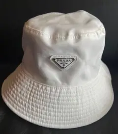 2026年最新】prada バケットハット 白の人気アイテム - メルカリ