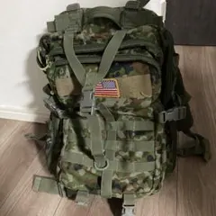 迷彩バックパック アメリカ国旗パッチ付き