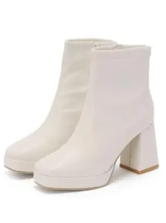スクエアトゥチャンキーヒールブーツ[gd1528] アイボリー 24cm