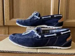 Item thumbnail for item c8b80e6c-66be-4f77-a36f-a1e1e9216806