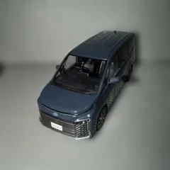 ぱ*ん様 トヨタ VOXY ミニカー カラーサンプル　1/30サイズ（マッシブグのサムネイル