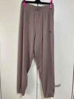 美品！PUMA トレーニング・ヨガパンツ