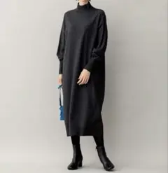 自由区　洗える　ウール混　ハイネック ニットワンピース　サイズ38（M〜L）