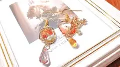 紅葉とお花 秋のピアス