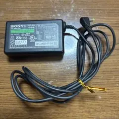 《自宅保管・中古品》PSP用ACアダプター PSP100 純正 充電器