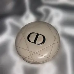 Dior ハイライトパウダー パールグロウ 03