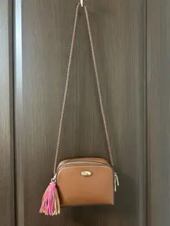 ブラウンショルダーバッグ フリンジ付き