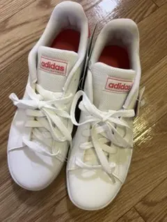 adidas ADVANCourt K スニーカー　新品