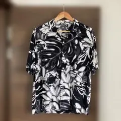 H&M デザインシャツ