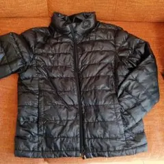 UNIQLO 　ユニクロ　黒ブラック ライトダウン　130サイズ
