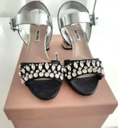 ミュウミュウ　ビジューサンダル　37