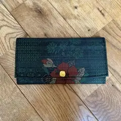 花柄 長財布 緑色と赤色のサムネイル