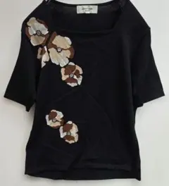 pierre cardin 美品♡　花柄刺繍 半袖　Tシャツ M　y26