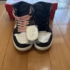 NIKE AIR JORDAN 1 ハイカット スニーカー