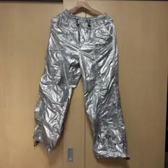 DURAS シルバー メタリックパンツ
