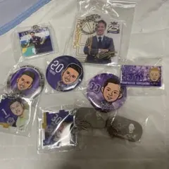 サンフレッチェ広島　ガチャ　缶バッジ　ストラップ、キーホルダーセット