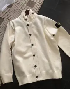 ホワイト カーディガン