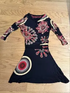 Desigual ひざ丈ワンピース サイズ38のサムネイル