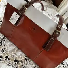 Item thumbnail for item 82402601-501d-4693-8c3a-45ca289f329c