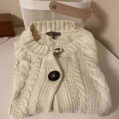 LAURA ASHLEY アイボリー ケーブルニット