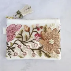 Item thumbnail for item 472eee66-68a5-4752-beba-68998334a9ef