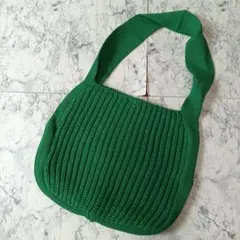 Item thumbnail for item a1bc9aab-a162-4501-8369-3b7a6502a42e