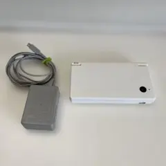 ニンテンドーDSi ホワイト 充電器付き