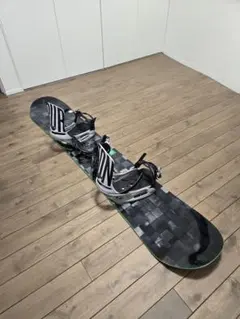 【ほぼ未使用品】Burton Process(157)スノーボード板 Amazon | バートン メンズ プロセス キャンバー スノーボード 23