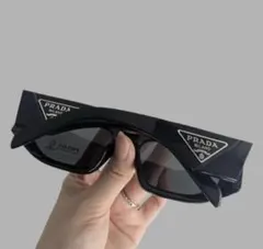 2025年最新】prada サングラスケースの人気アイテム - メルカリ