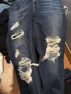 American Eagle Outfitters ダメージスキニージーンズ