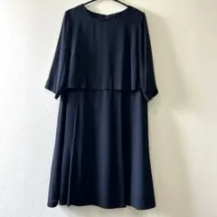 未使用に近い　ネイビー ワンピーススーツ フレアスリーブ