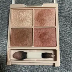 CANMAKE シルキースフレアイズ(マットタイプ) M02