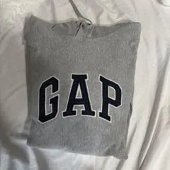 GAP ジップアップパーカー　デカロゴ　刺繍