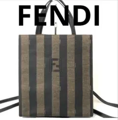 希少　美品　FENDI フェンディ　リュック　バックパック　A4 レザー　ペカンのサムネイル
