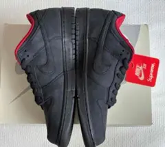 supreme × Nike SB Dunk Low OG QS