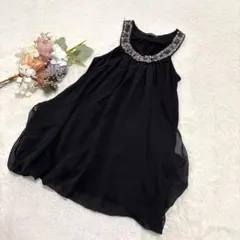 【イング】ビジュー付きシフォンチュニック ホルターネック風 ブラック Mのサムネイル