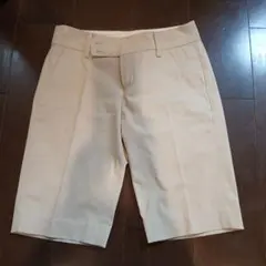 ベージュ コットン ショートパンツ