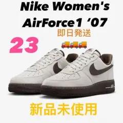 Nike Women's Air Force 1 '07