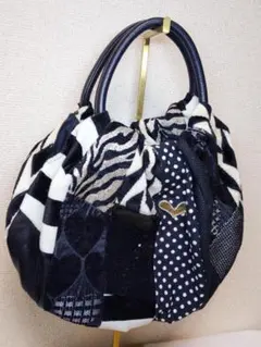 みきたろう様専用】 シンクビー バッソサバーナバック ブラック - メルカリ