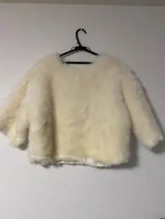 be effortless chic ふわふわトップス