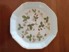 ウェッジウッド　ワイルドストロベリー　プレート