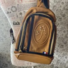 カステルバジャック　ボディバッグ